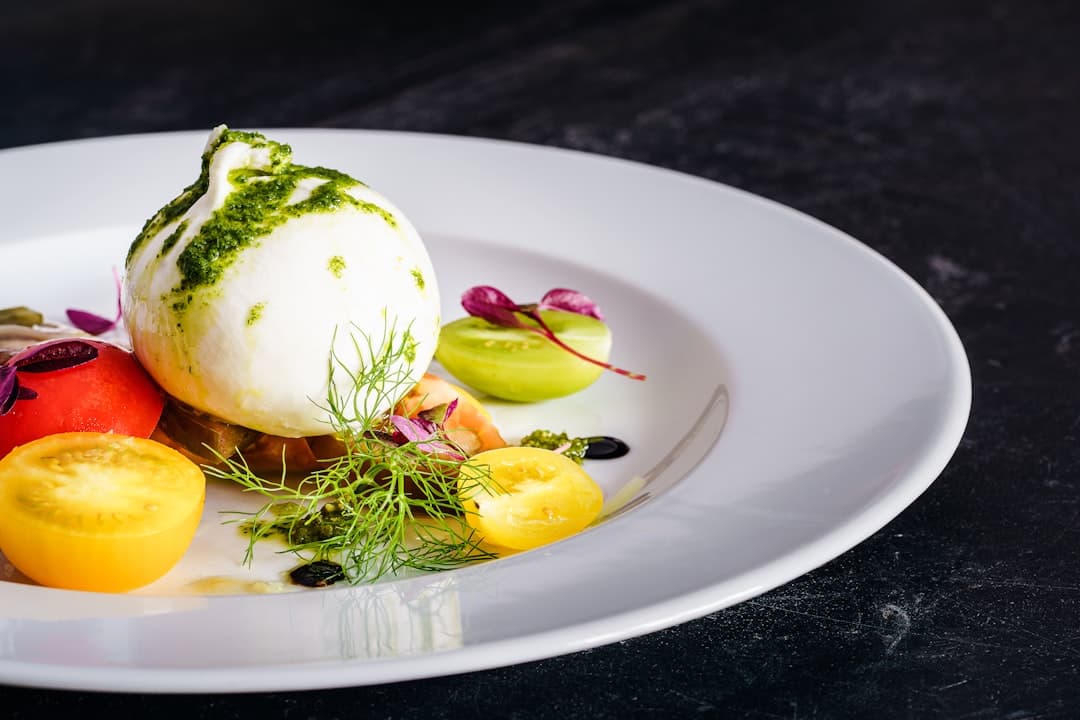 Burrata & Heirloom Tomatoes